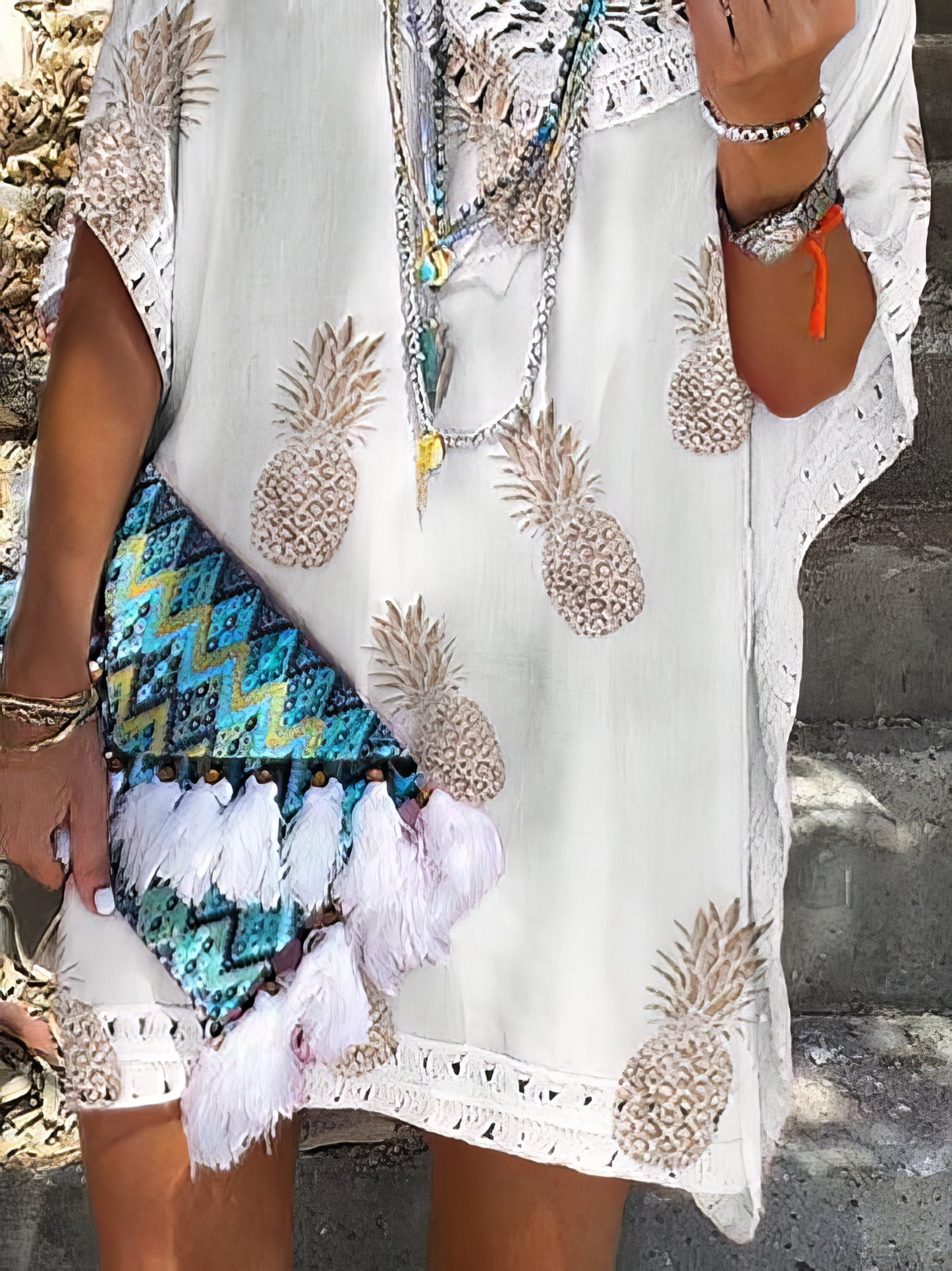 LP | Mini abito casual allentato in pizzo con scollo a V e stampa ananas
