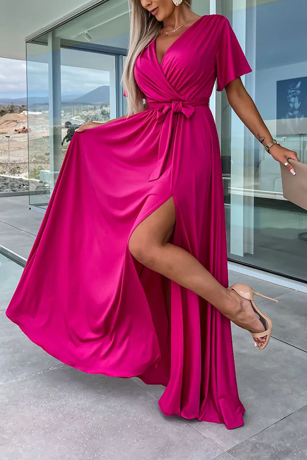LP | Call Me Confident Maxi abito con cintura e spacco in tessuto glitterato