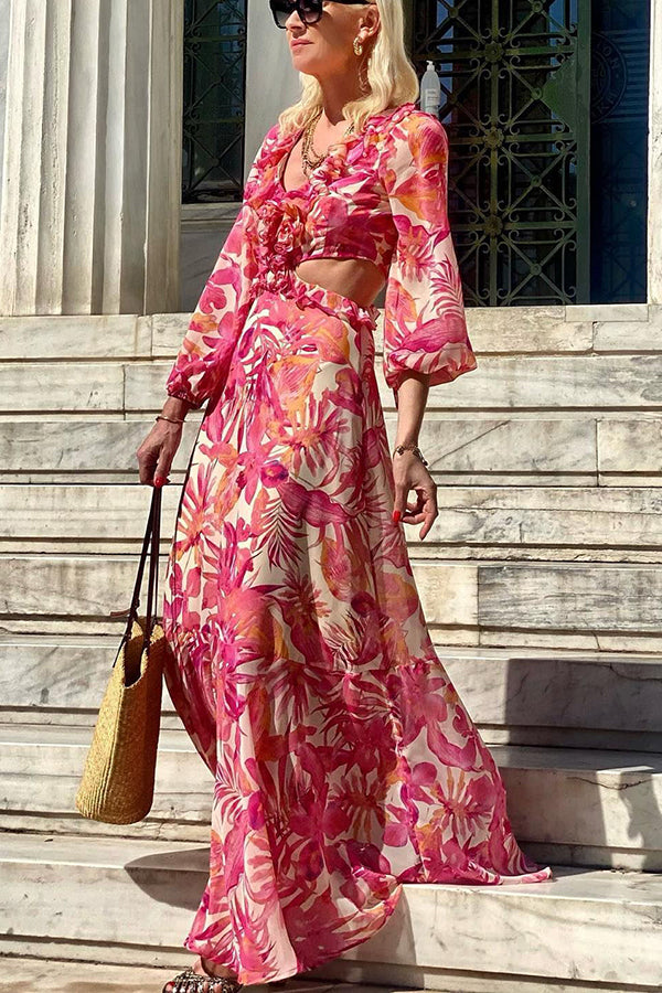 LP | Make Me Blush Maxi abito con volant laterale e ritaglio in vita