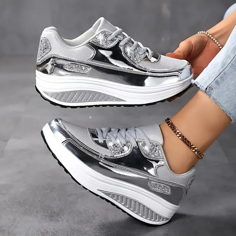 LP | Scarpe da ginnastica da donna in look metallizzato
