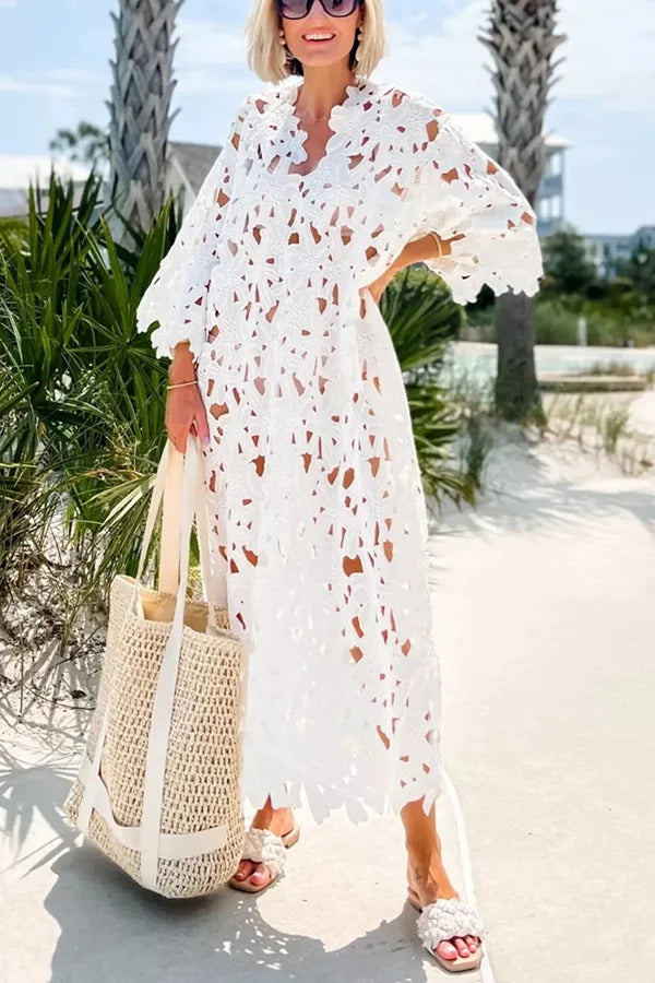 LP | I Belong Here - Vestito midi da spiaggia in pizzo con occhielli floreali