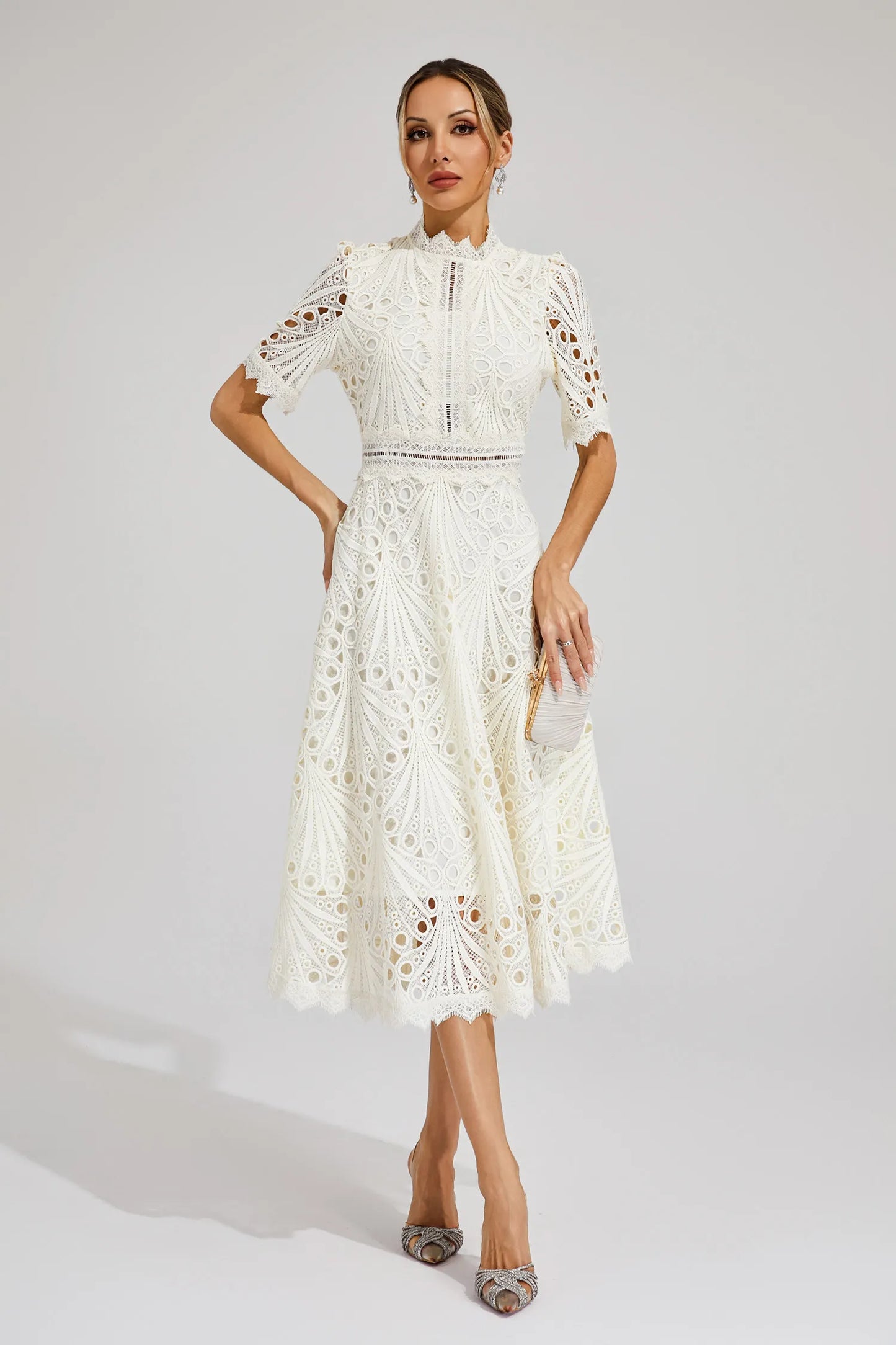 LP | Abito midi in pizzo elegante per donna