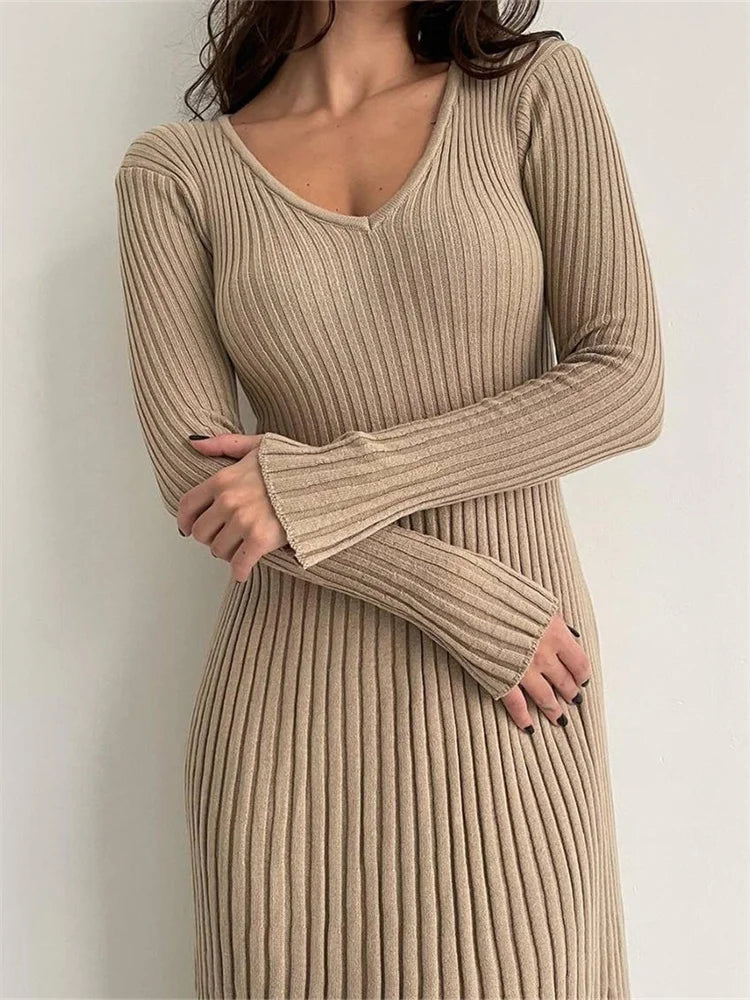 LP | abito midi autunnale a maniche lunghe a costine, slim fit e tinta unita