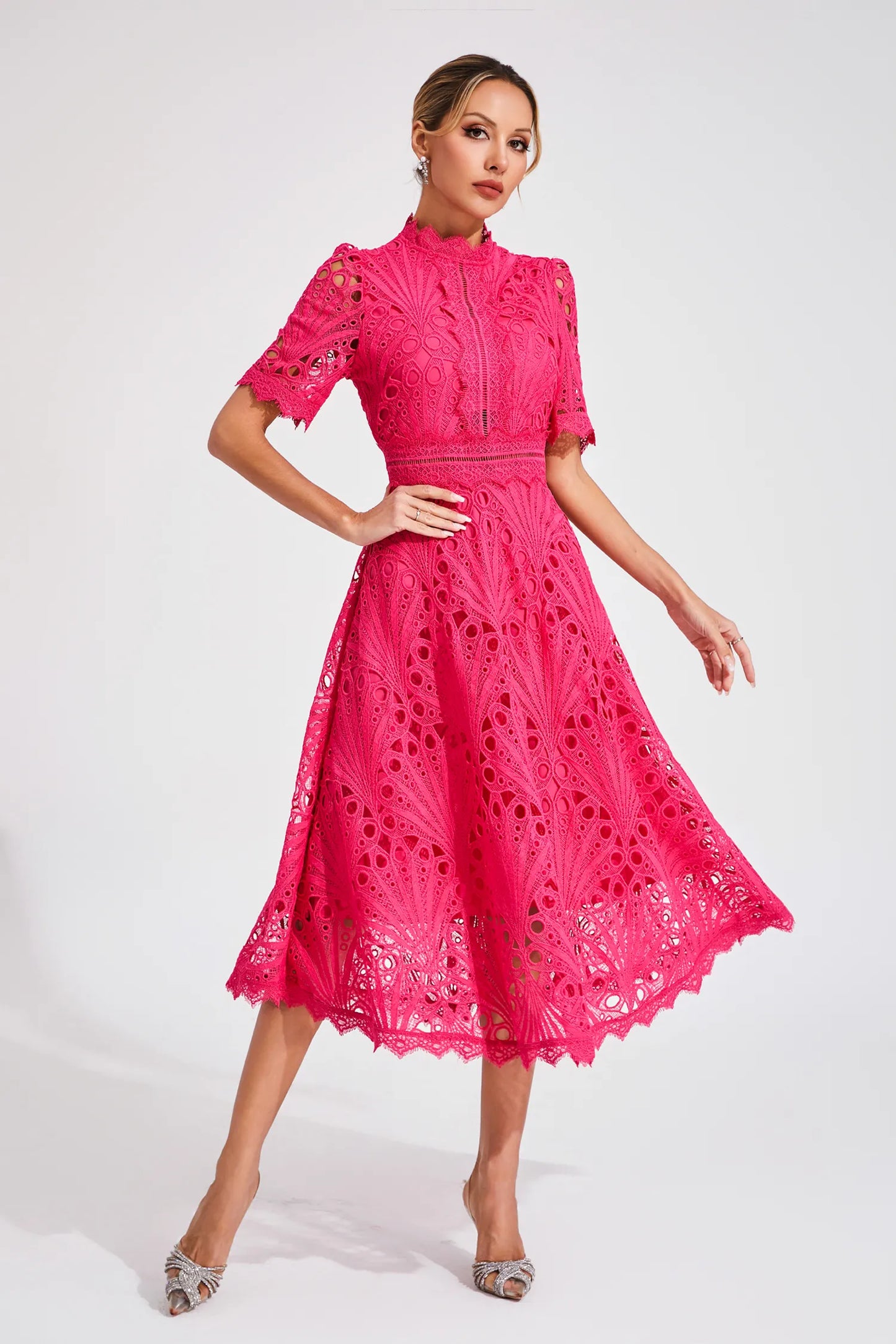 LP | Abito midi in pizzo elegante per donna