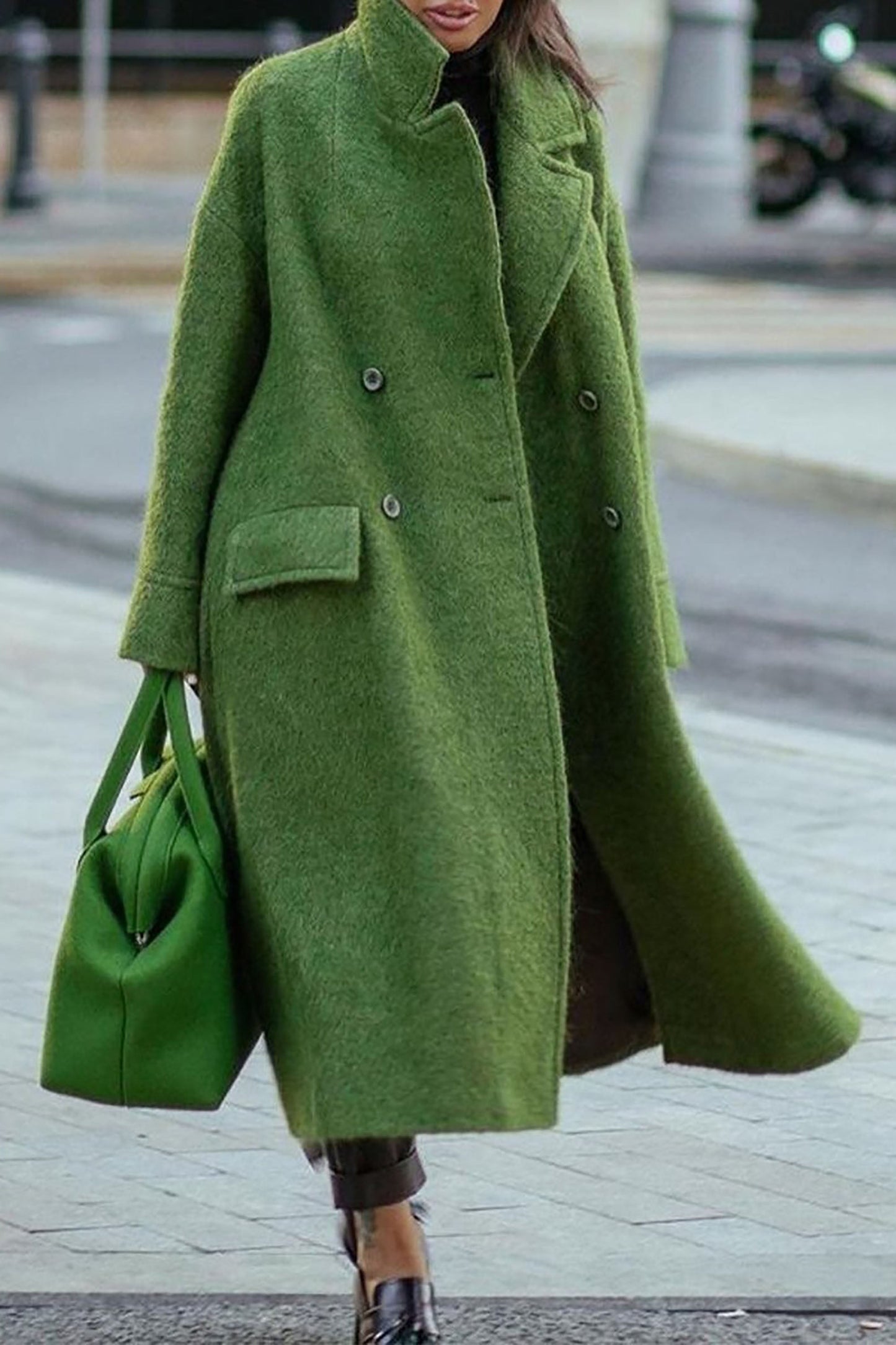 LP | Cappotto minimalista e isolato