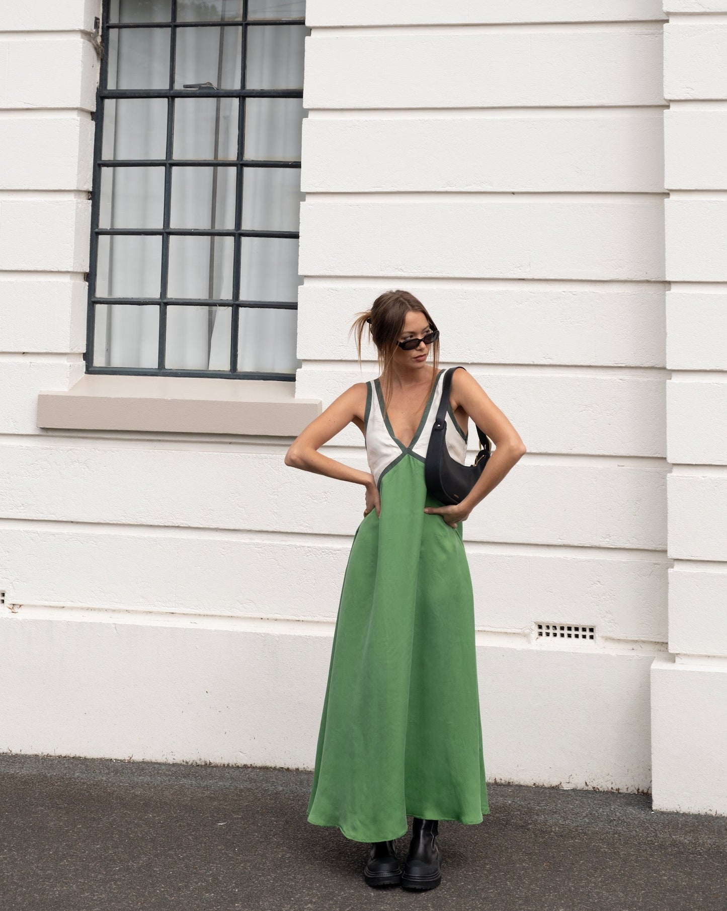 LP | Maxi abito leggero con scollo a V