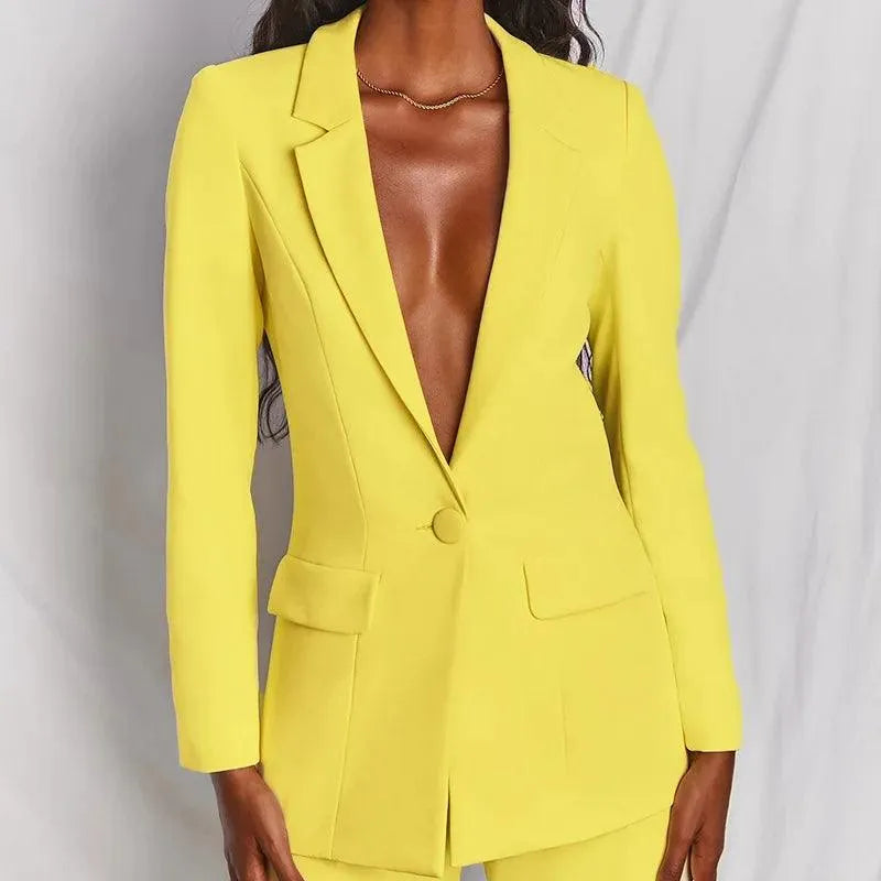LP | Blazer e pantaloni alla moda per le donne