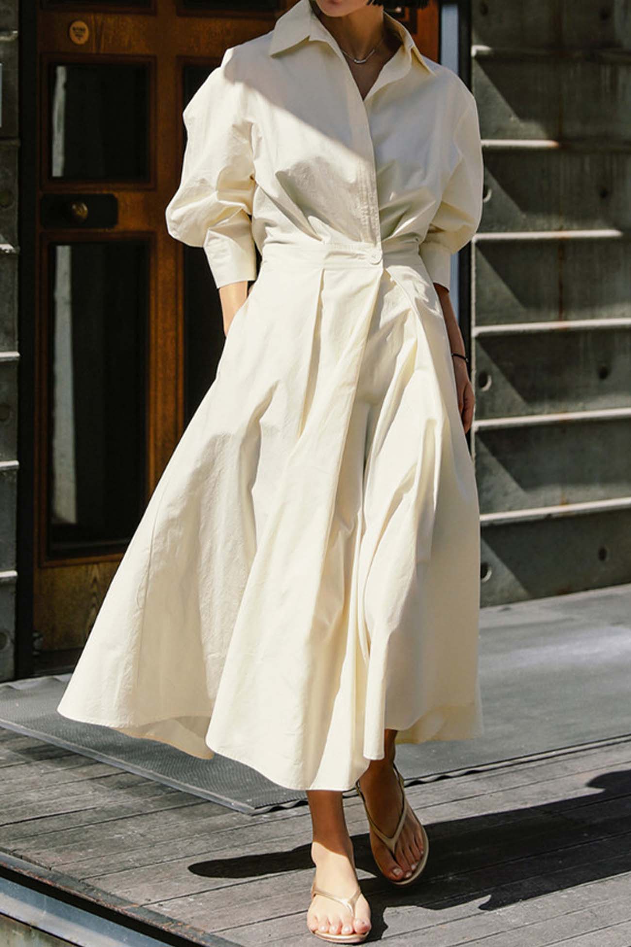 LP | Abito midi a maniche lunghe in cotone, con linea a camicia