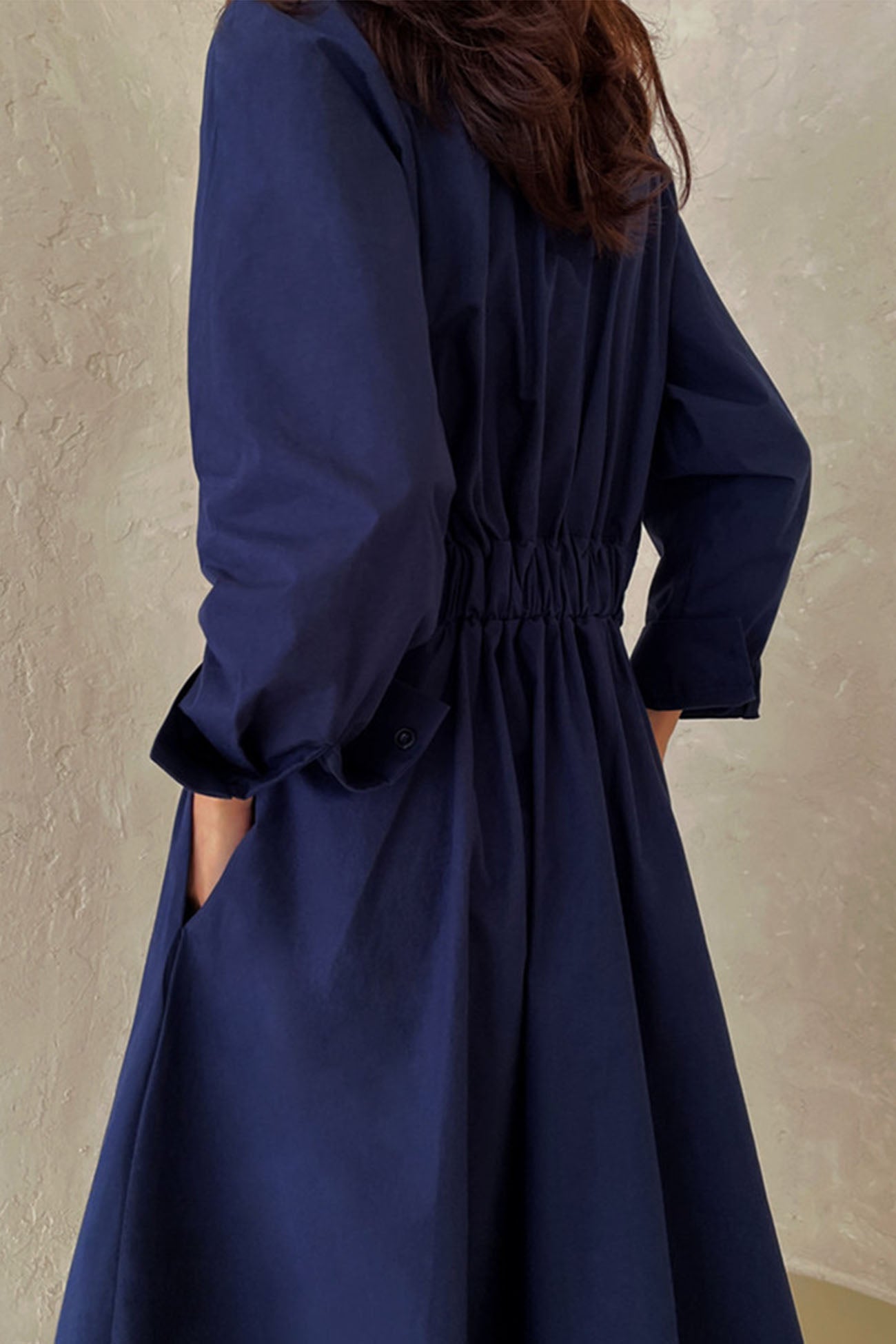 LP | Abito midi a maniche lunghe in cotone, con linea a camicia