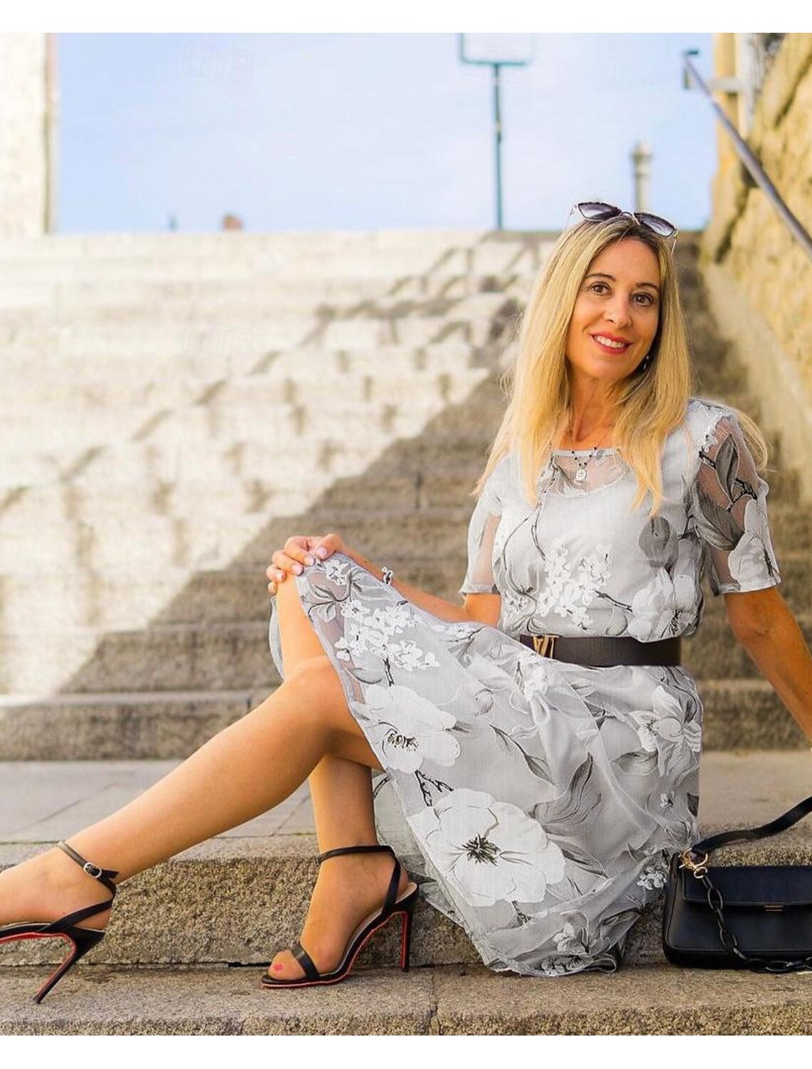 LP | Abito midi a pieghe con stampa floreale per uno stile elegante e confortevole