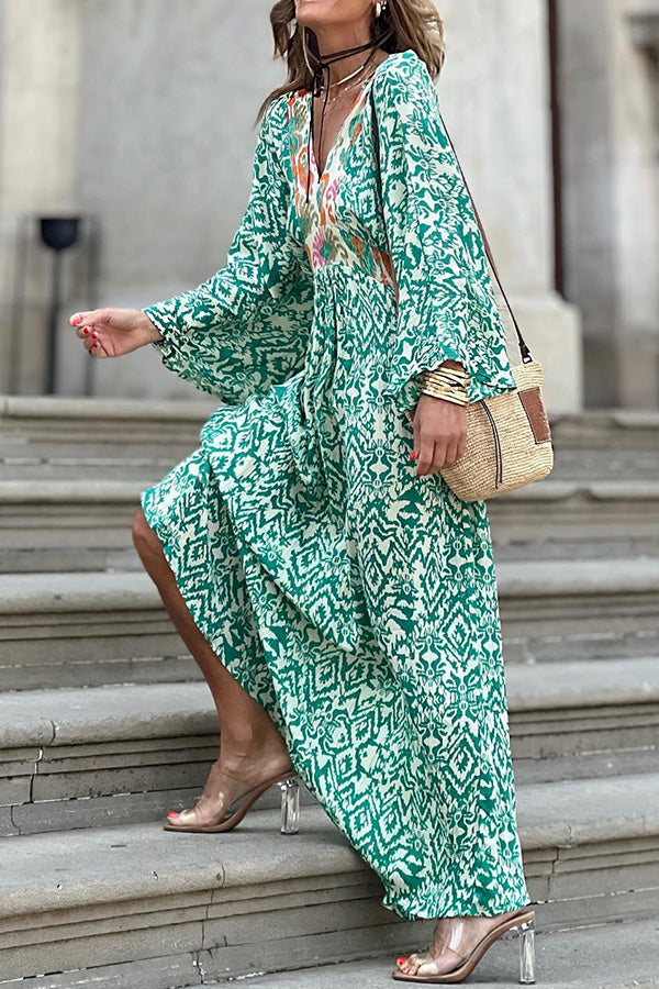LP | Ledell Maxi abito verde con scollo a V e stampa di totem