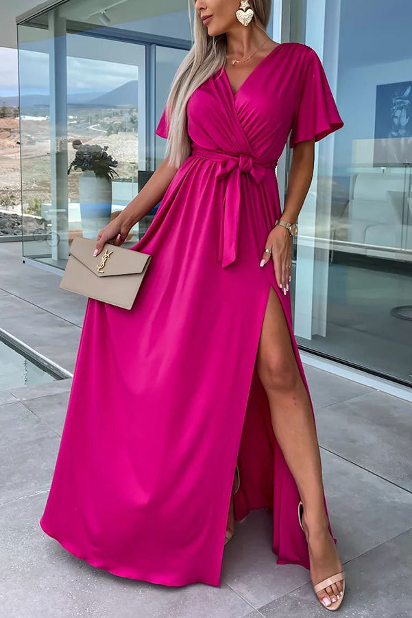 LP | Call Me Confident Maxi abito con cintura e spacco in tessuto glitterato