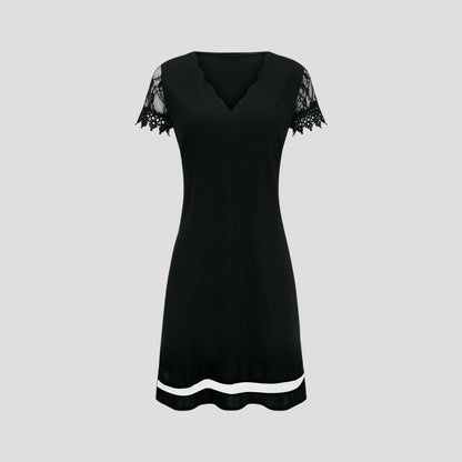 LP | Mini abito nero da donna con maniche corte in pizzo