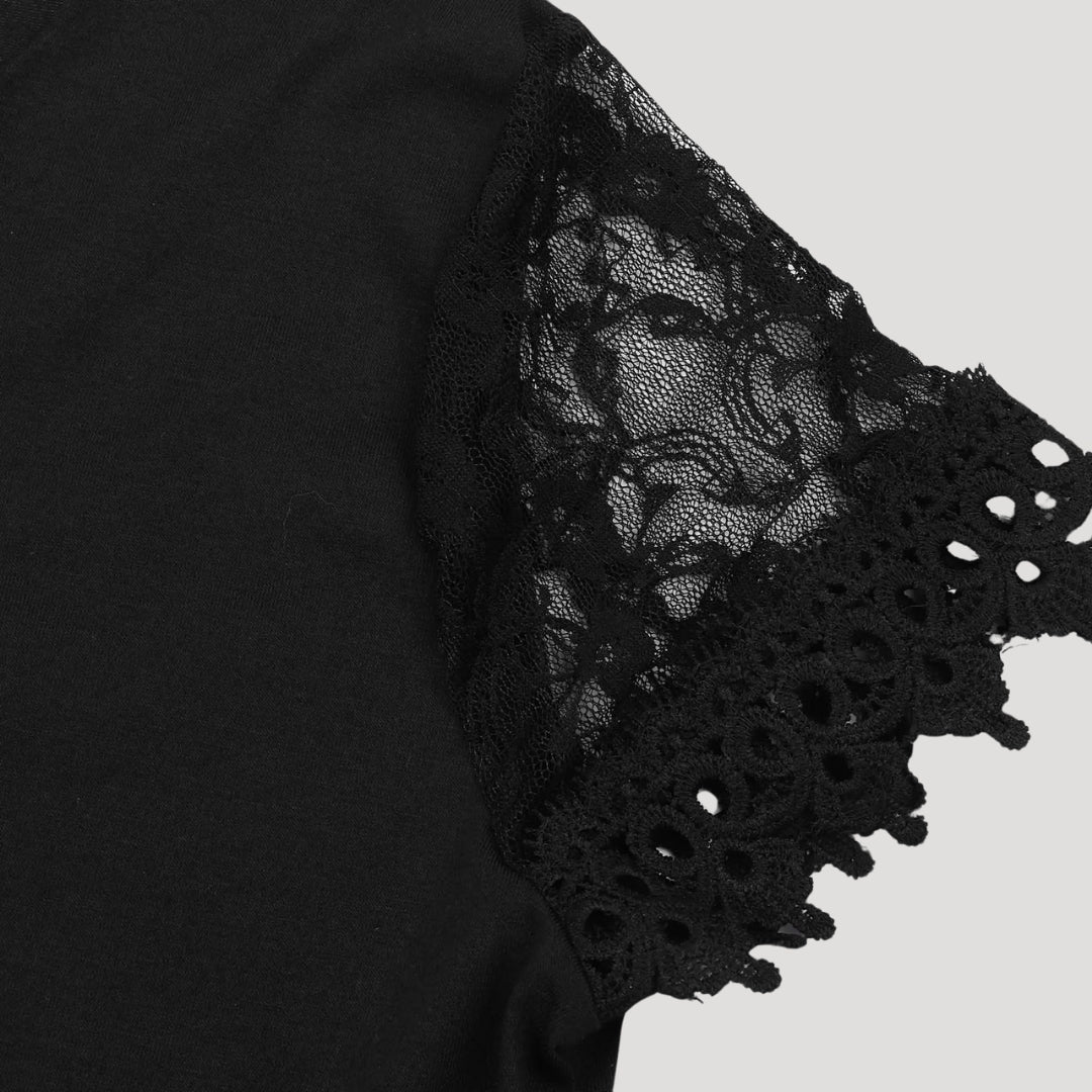 LP | Mini abito nero da donna con maniche corte in pizzo