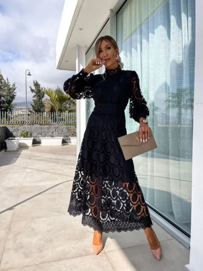 LP | Elegante abito midi in pizzo francese