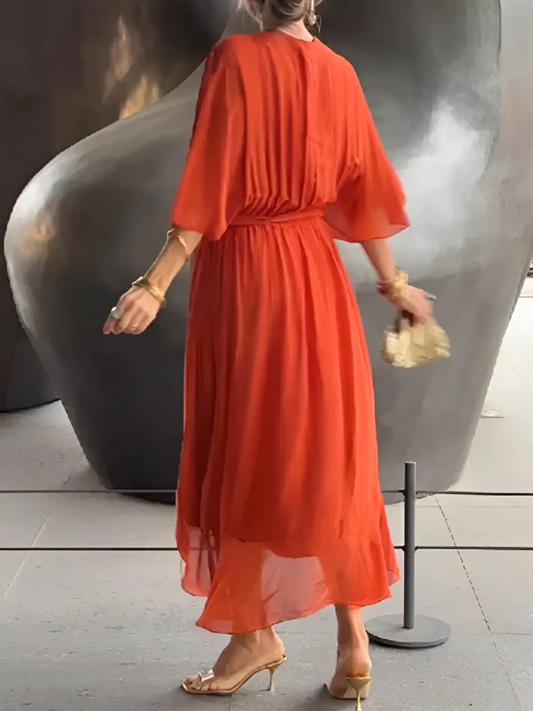 LP | Intramontabile abito midi con un look a portafoglio