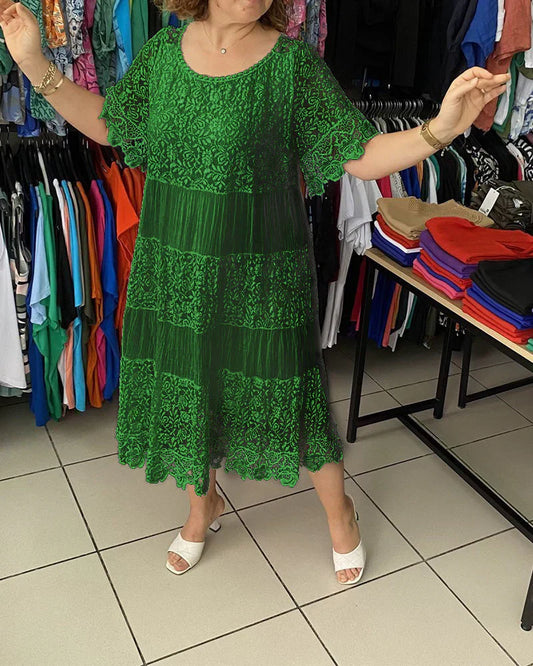 LP | Abito midi in pizzo senza tempo