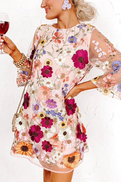 LP | Dahlia Dreaming Ricamato con applicazioni floreali Mini abito a mezza manica