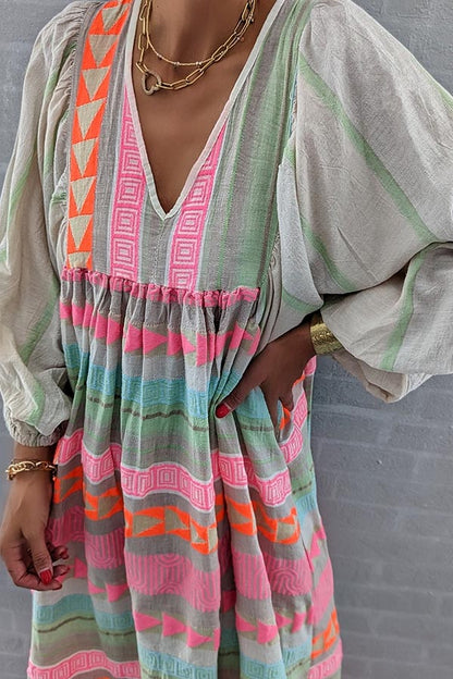 LP | Abito midi a righe rosa con chiave greca e collana arancione