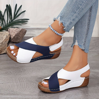 LP | Sandali casual con zeppa e cinturini incrociati