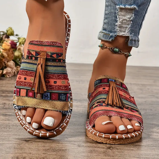 LP | | Sandali piatti in stile etnico con pompon