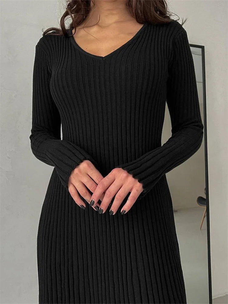 LP | abito midi autunnale a maniche lunghe a costine, slim fit e tinta unita