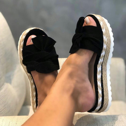 LP | Sandali con plateau | I sandali estivi più trendy e allegri!