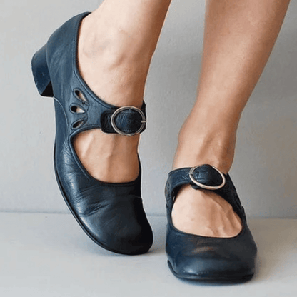 LP | Scarpe con tacco basso e fibbia