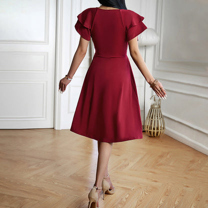 LP | Abito midi elegante con scollatura a V