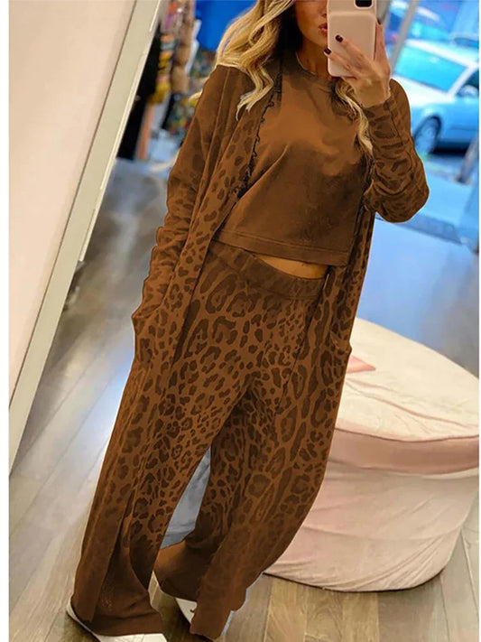 LP | Cardigan con stampa leopardata e pantaloni con elastico in vita