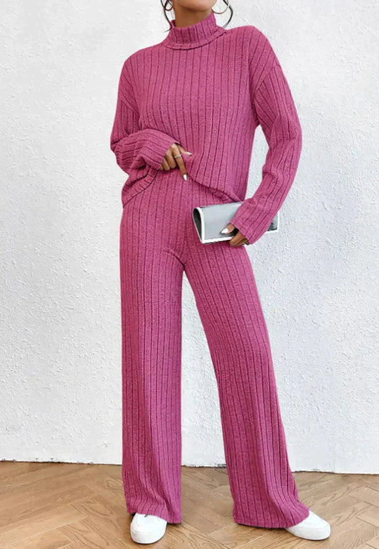 LP | Pantaloni in maglia e maglione a collo alto