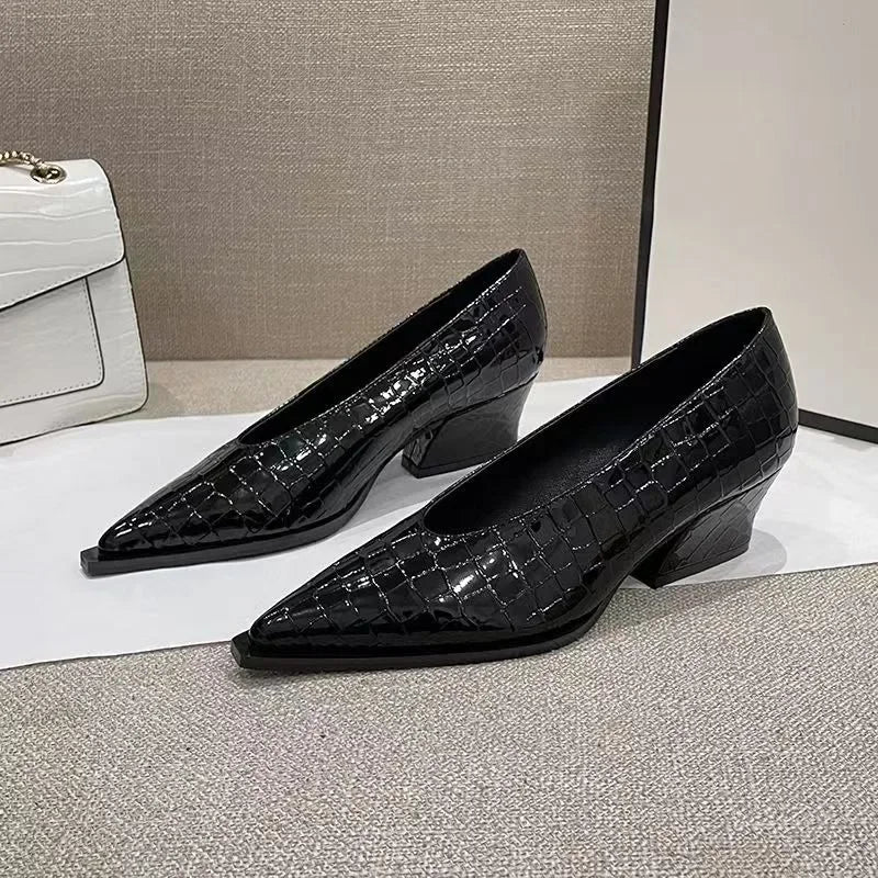 Ortopedico Tacchi alla moda e di supporto