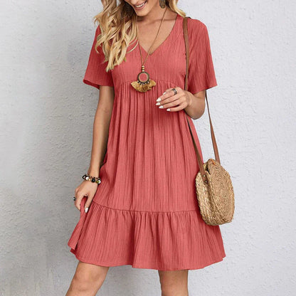 LP | Mini abito di tendenza con orlo a balze in stile boho