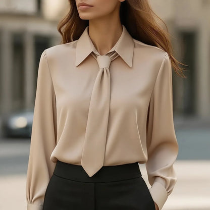 Classico e versatile Camicia