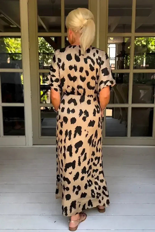LP | Maxi abito con stampa leopardata e scollo a V