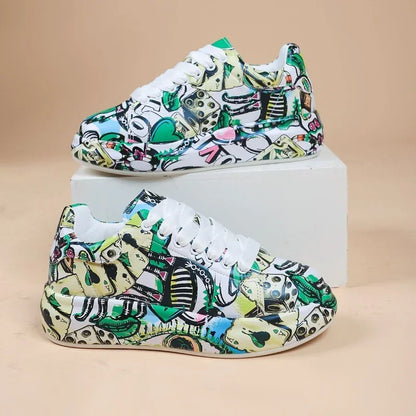 LP | Scarpe da ginnastica vivaci in stile graffiti
