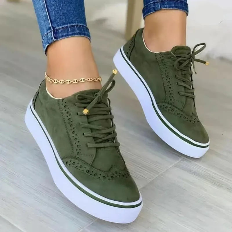 LP | Eleganti scarpe da ginnastica con plateau