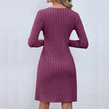 LP | Abito midi chic con scollo a V e abbottonatura in vita, maniche lunghe, monocolore