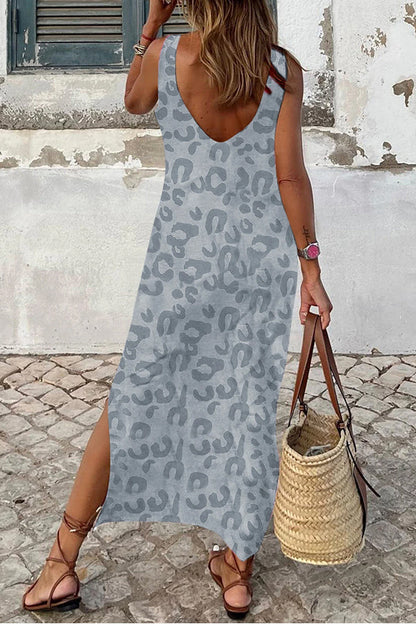 LP | Maxi abito casual grigio con stampa leopardata e spacchi laterali