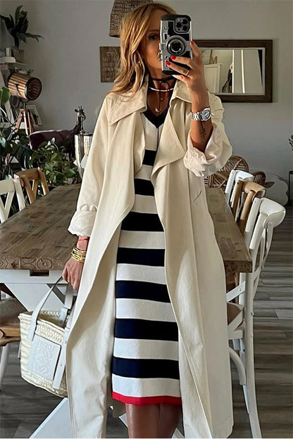 LP | Stripes Abito midi elegante con scollo a V e maniche lunghe