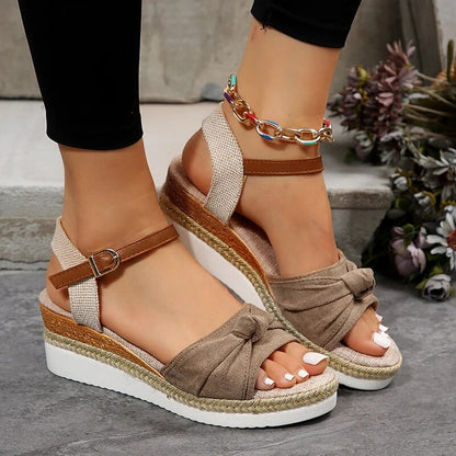 LP | | Sandali alla moda