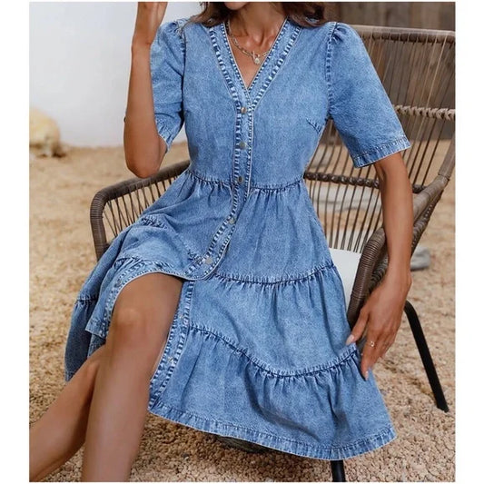LP | mini abito in chambray arricciato con chiusura a bottoni in denim.