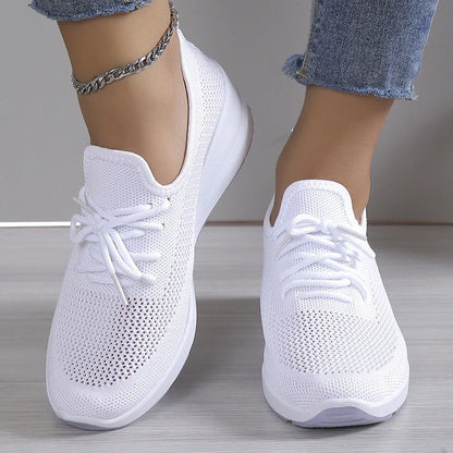 LP | Sneaker in maglia con chiusura in pizzo