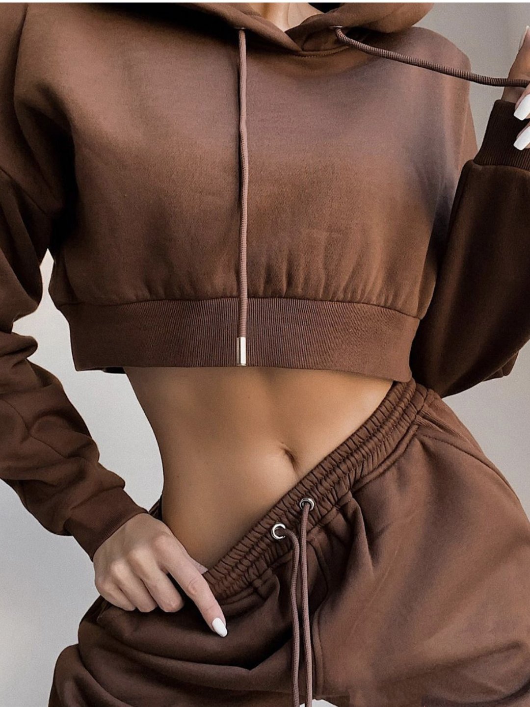LP | Felpa con cappuccio invernale chic e versatile